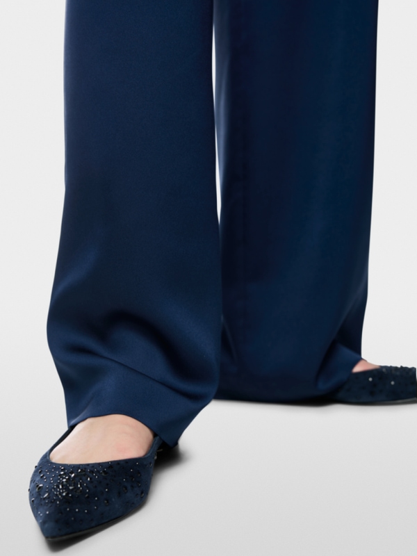 WEDI wide-cut pleated trousers