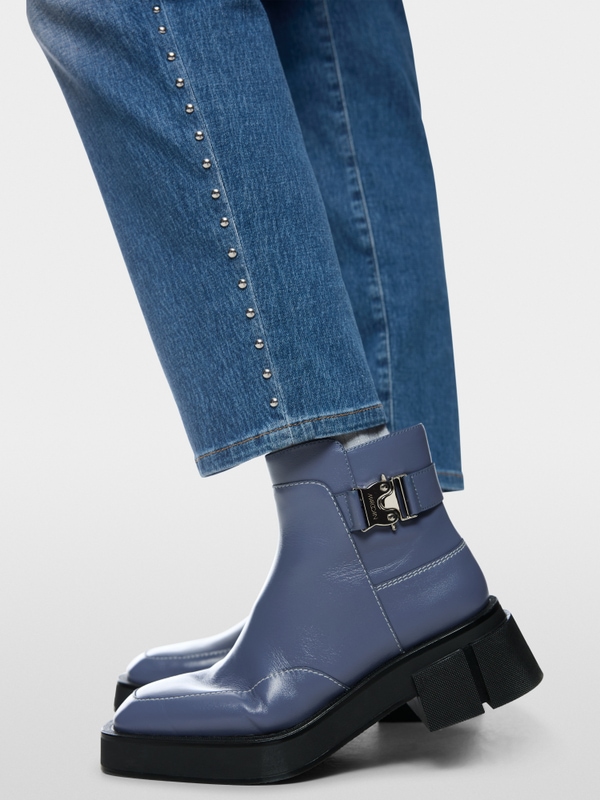 ROHA relaxed fit jeans with studs
