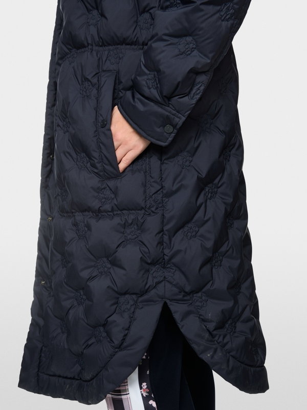 Quilted coat with light down lining