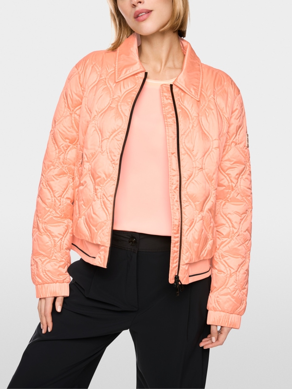 Veste matelassée avec détails contrastés