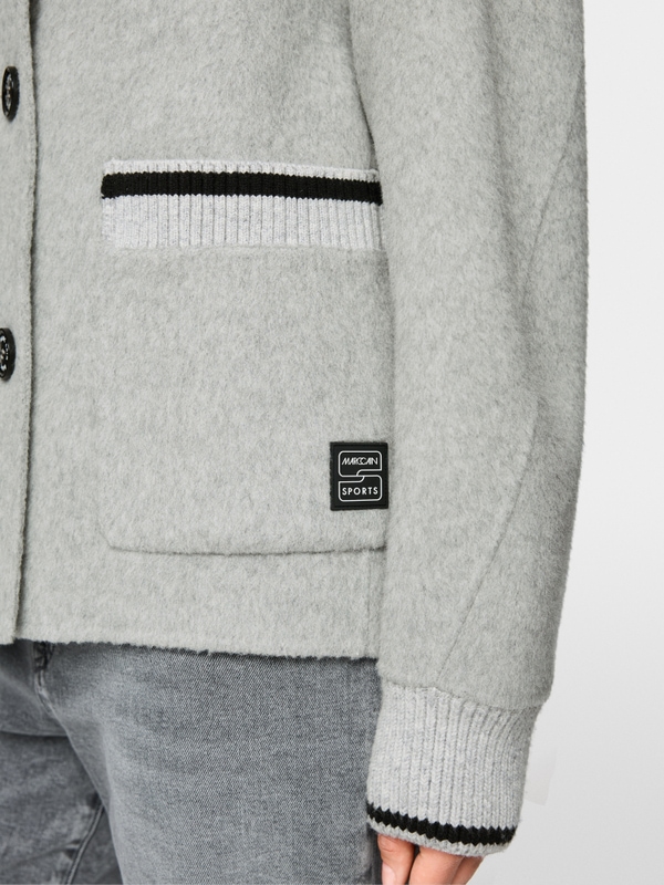 Sporty jacket with stand-up collar