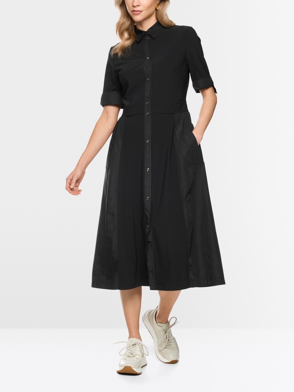 Robe mi-longue en tissu extensible