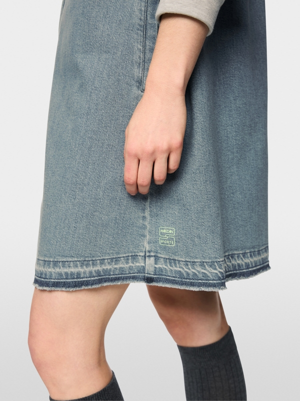 Robe sportive en mélange de matières