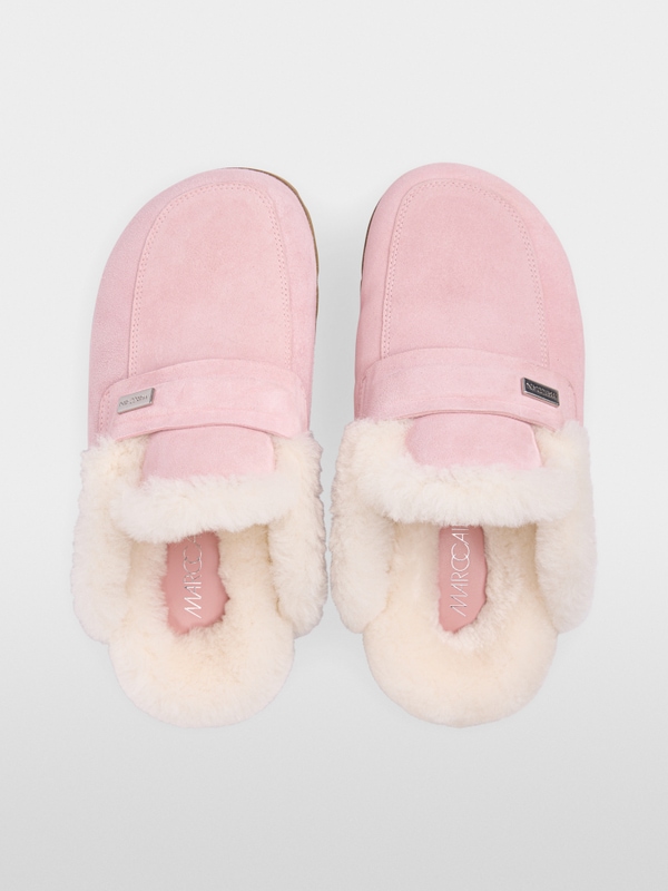 Suede slippers with lambskin lining