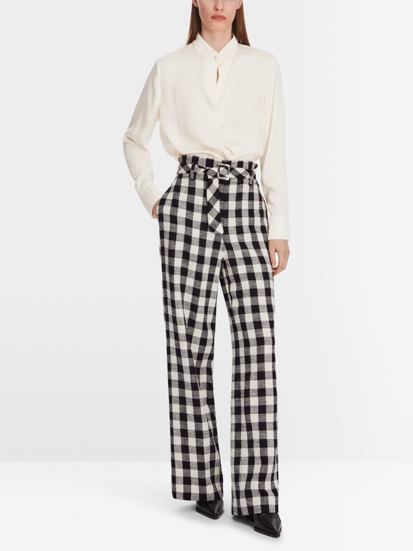 Model WEIDA - paperbag broek
