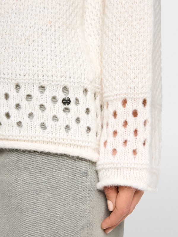 Pull en mélange d'alpaga tricoté en Allemagne
