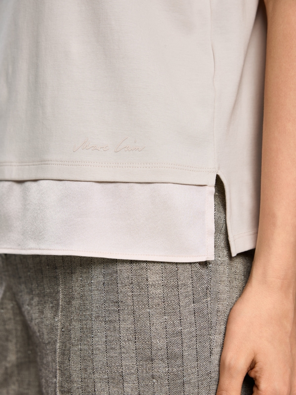 T-shirt avec bordure en soie