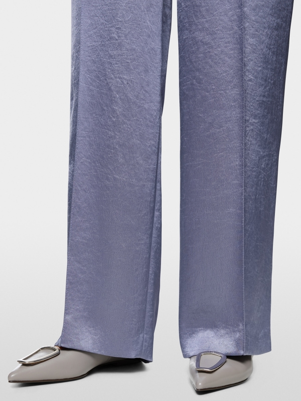 Hose WUKARI aus gehämmertem Satin