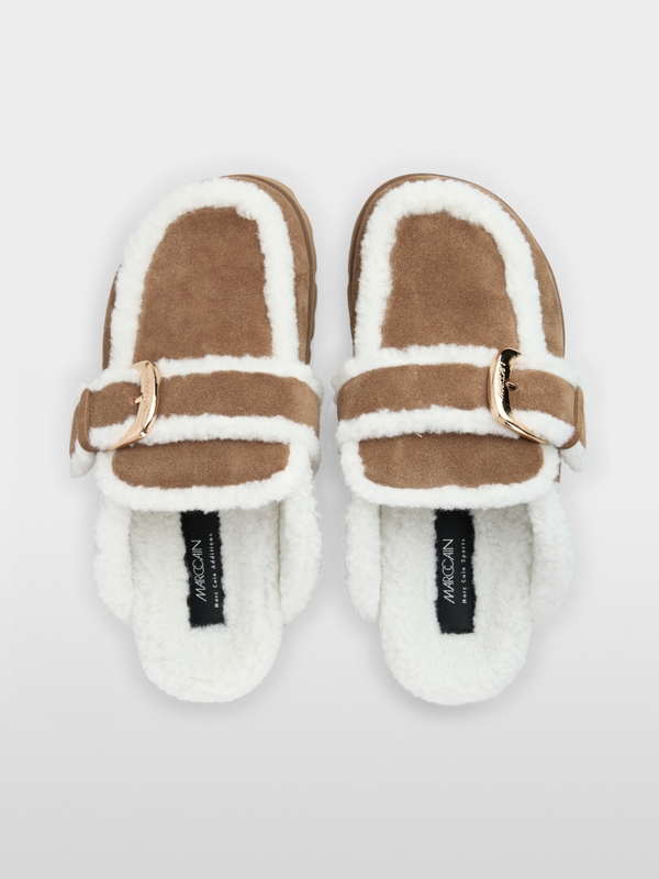 Calfskin suede loafers with buckle