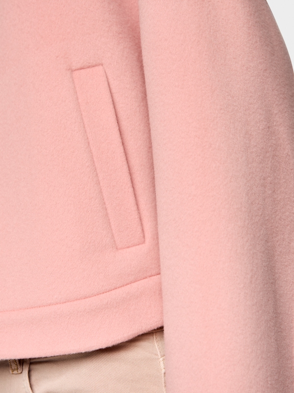 Veste en laine à capuche