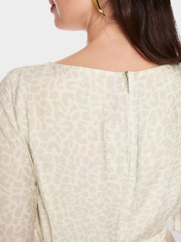 Flowing dress with leopard print