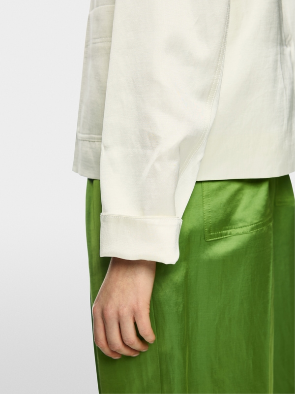 Shimmering material mix jacket