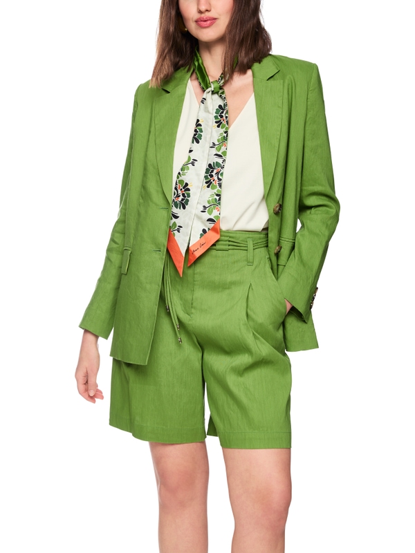 Long blazer with shoulder pads