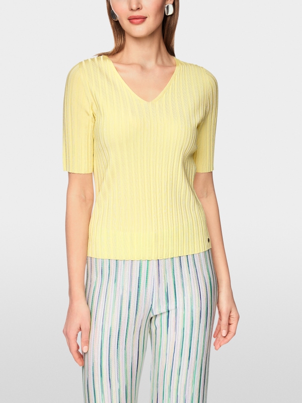 Fine knit ribbed jumper