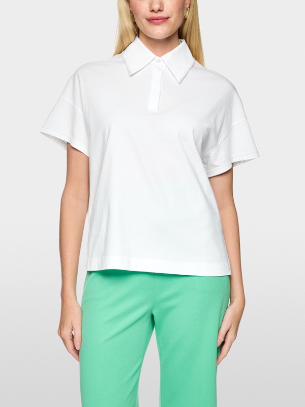 Loose-fitting polo shirt