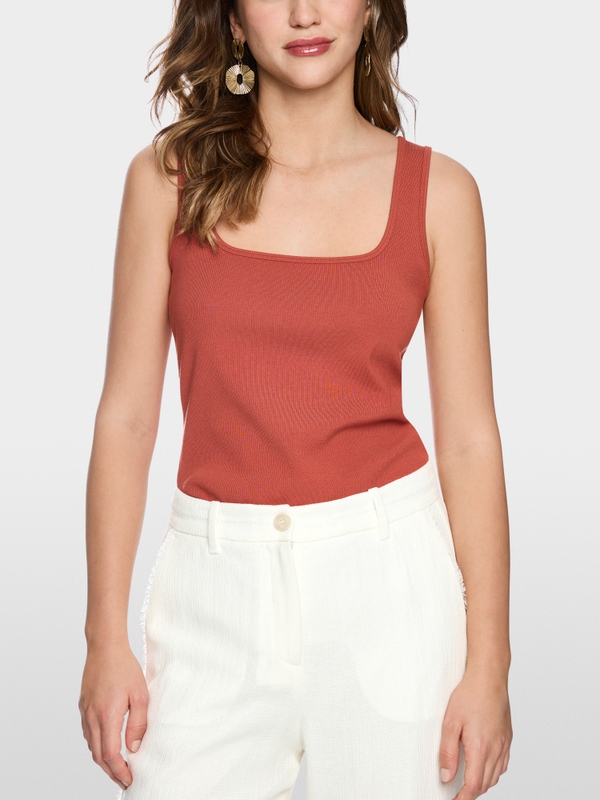 Ribbed top made from modal stretch