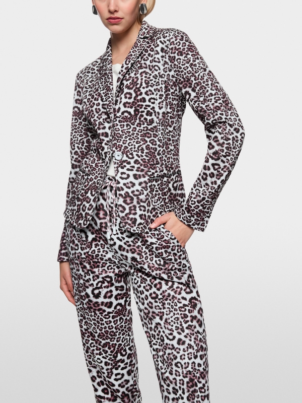 Blazer with leopard print