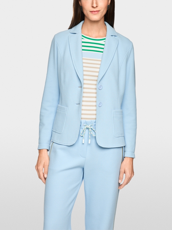 Sporty blazer with textured pattern