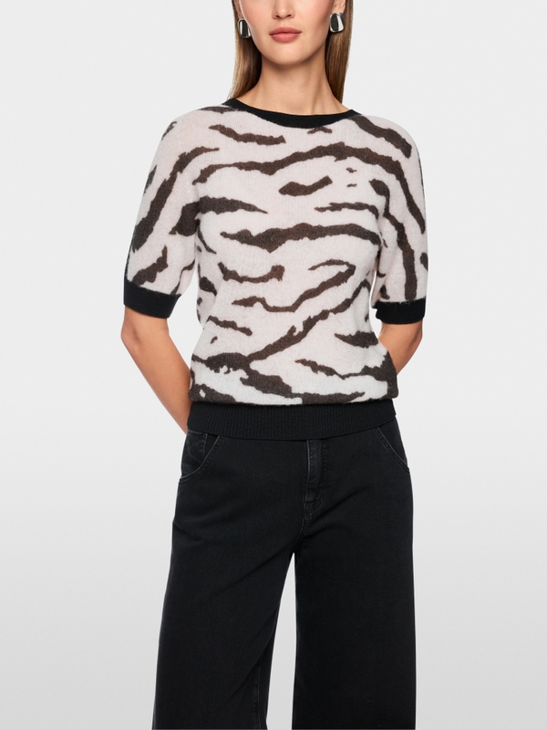 Pull à manches courtes tricoté en Allemagne