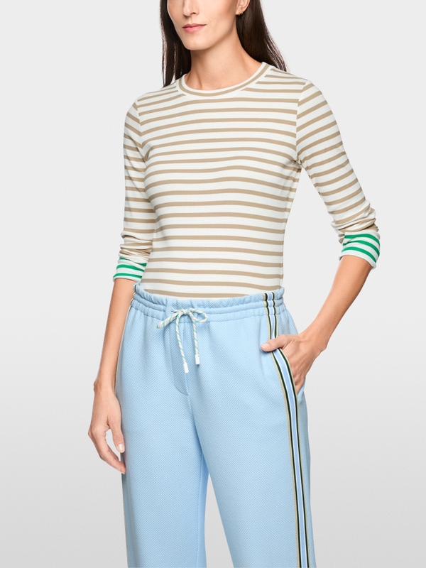 Slim-fit striped shirt