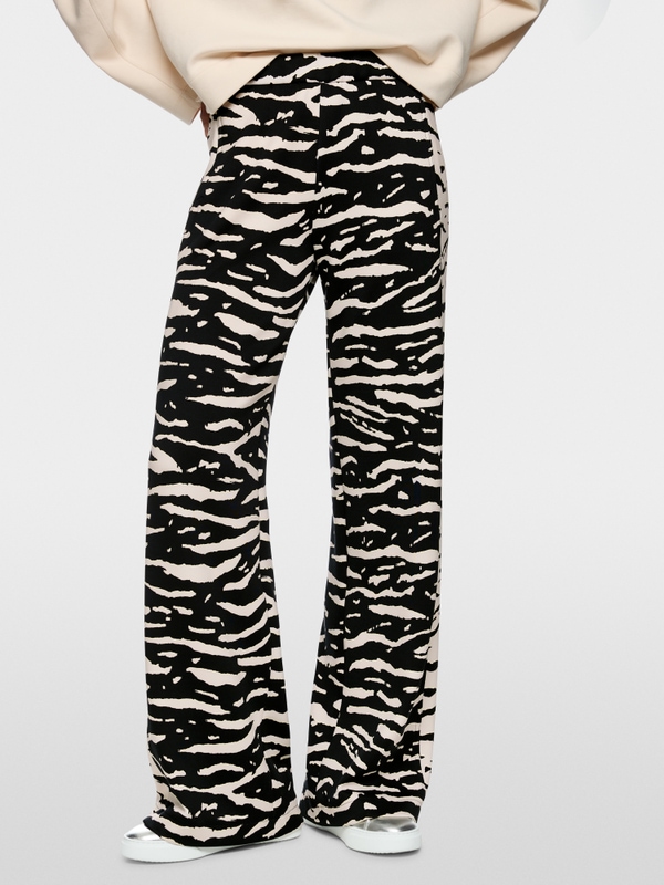 WELKOM trousers with animal print