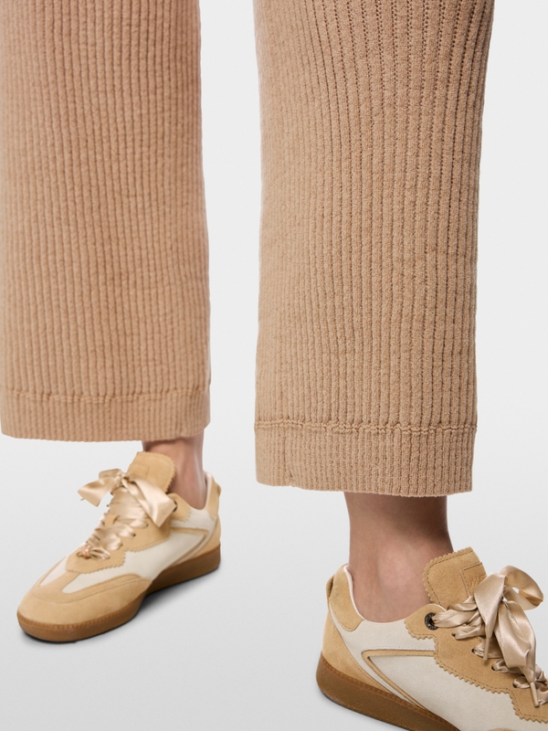 ‘Knitted in Germany’ WELKOM trousers