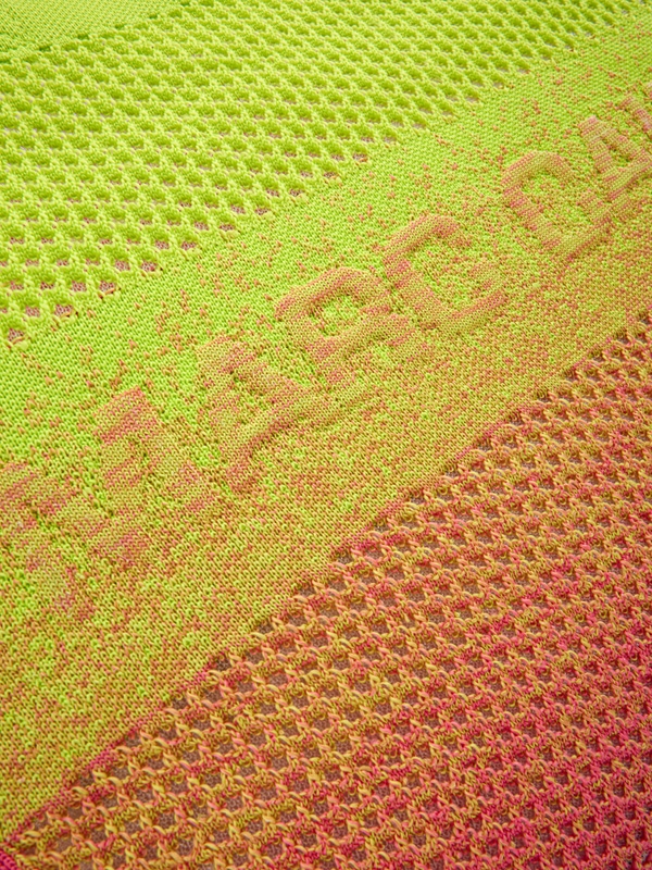 Knitted shopper bag with dégradé effect