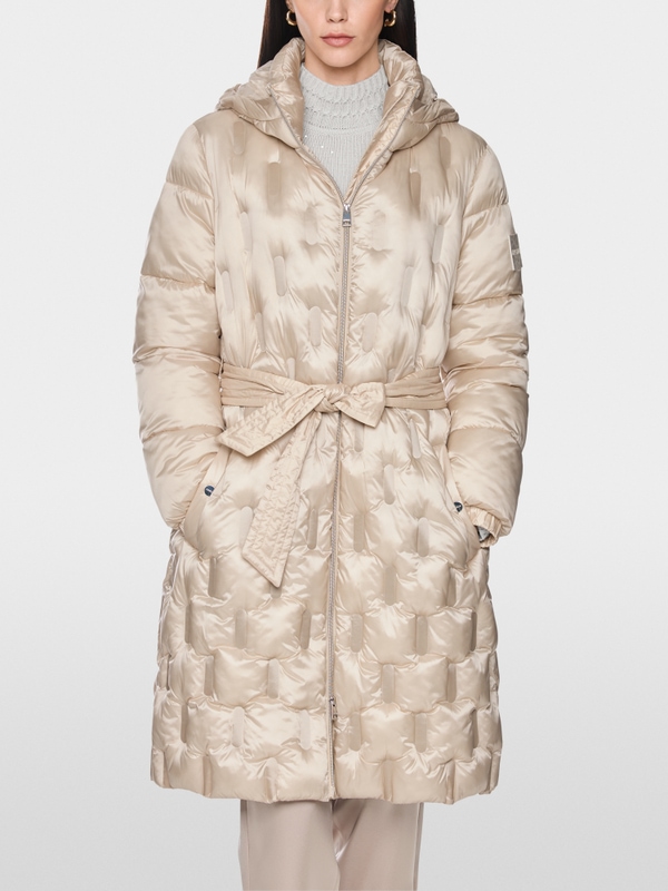 Padded coat with waist belt