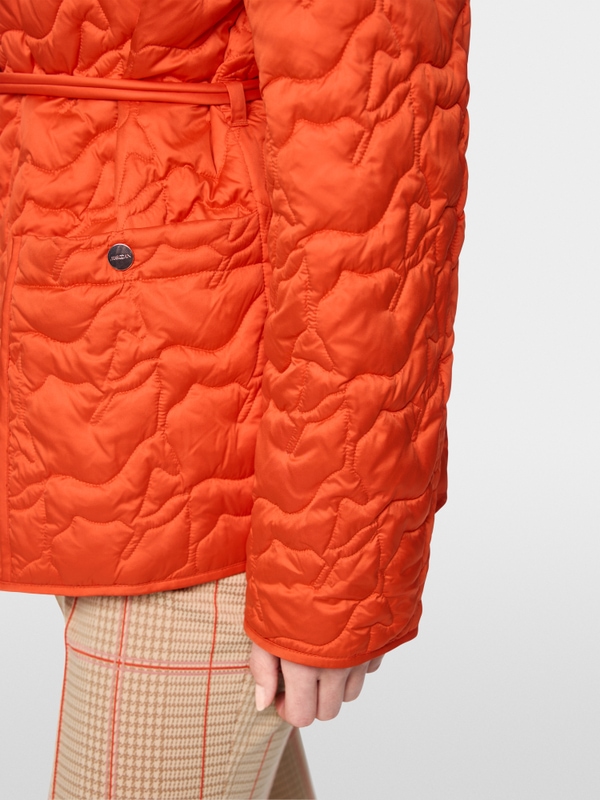 Lightweight quilted jacket