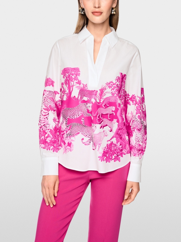 Blouse with graphic leopard print