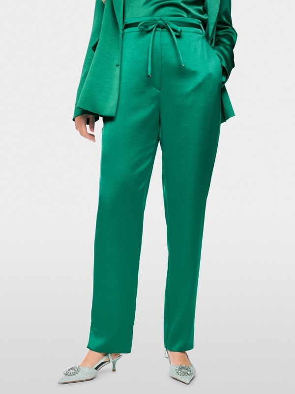 Pantalon en tissu FRANCA coupe féminine