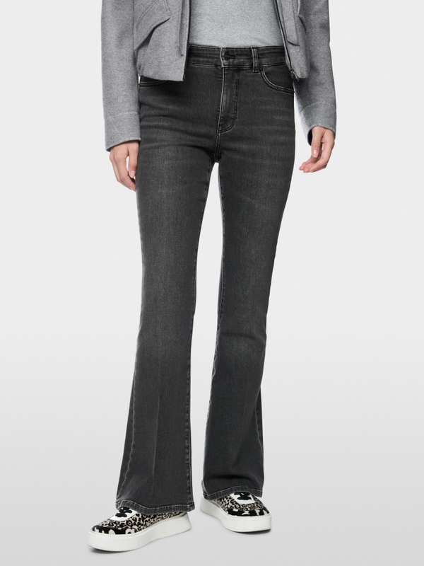 FRENDA feminine fit flared jeans