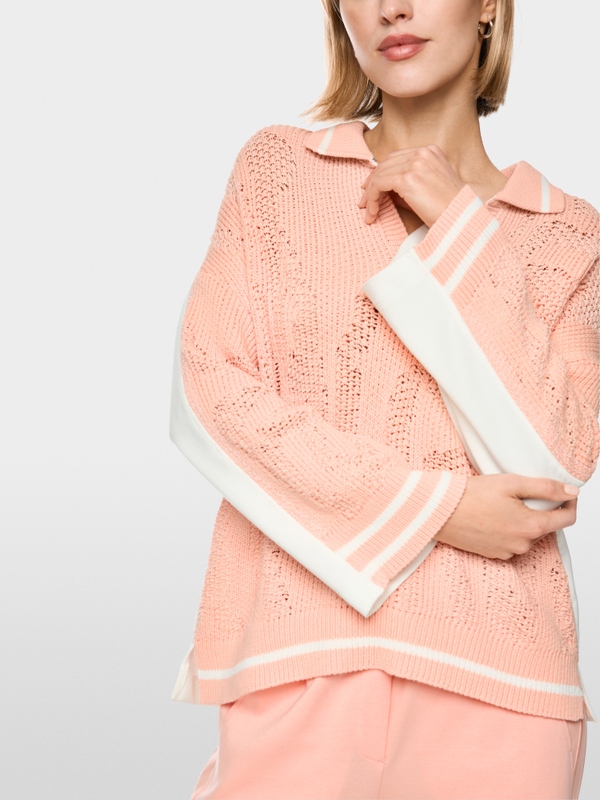 ‘Knitted in Germany’ V-neck jumper