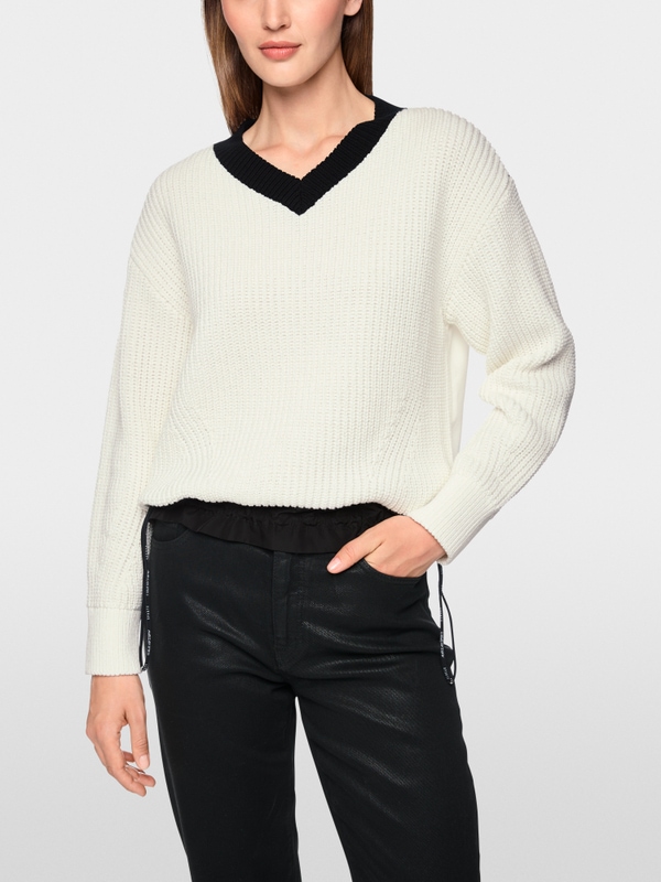 ‘Knitted in Germany’ sporty jumper