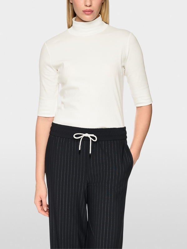 Basic shirt with stand-up collar