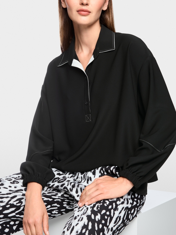 Sporty blouse