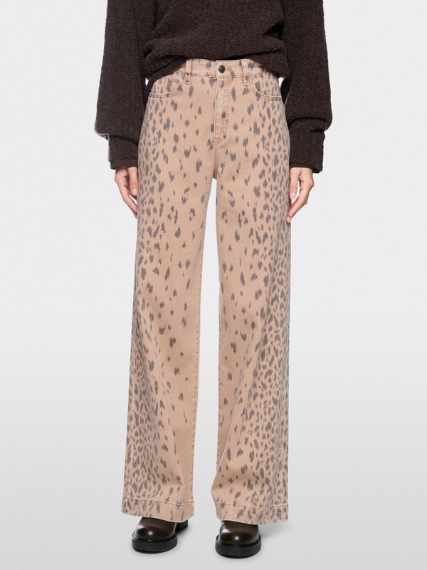 WARRI wide fit jeans with leopard print