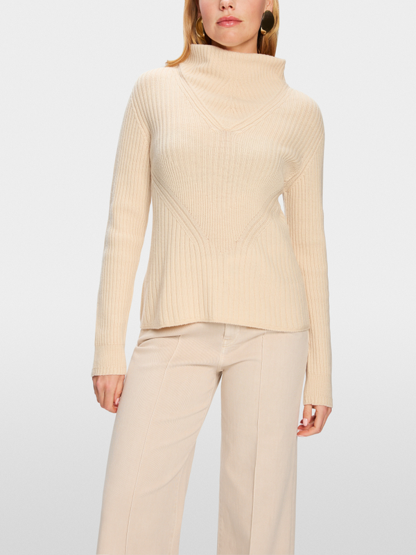 Stehkragen-Pullover Knitted in Germany