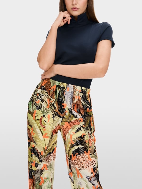 T-shirt with slit mock neck