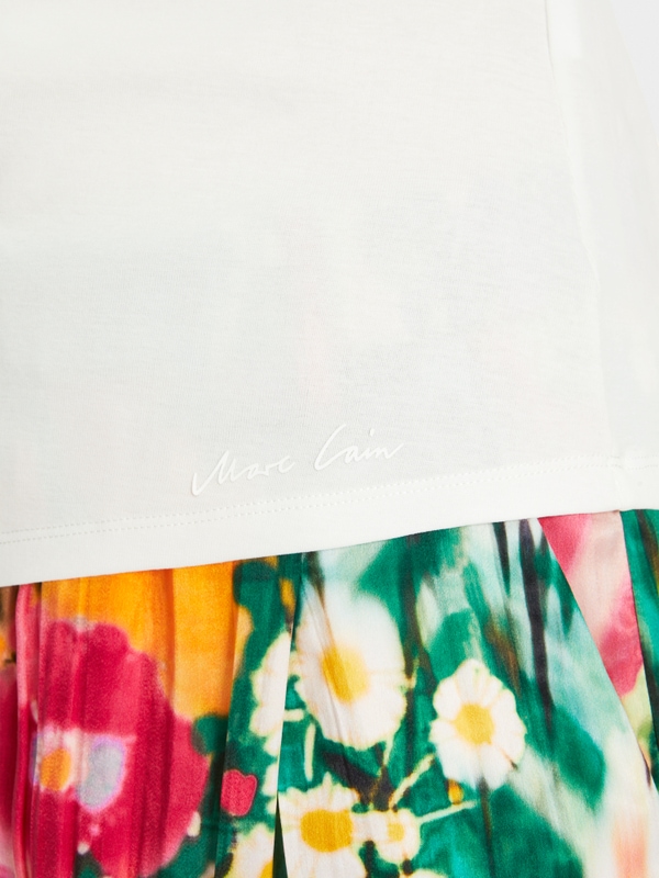 T-Shirt mit Falten-Detaiks