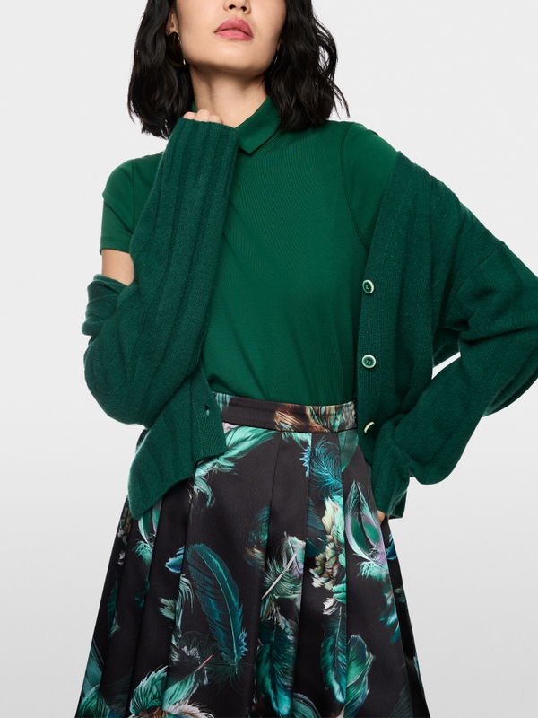T-shirt with slit mock neck