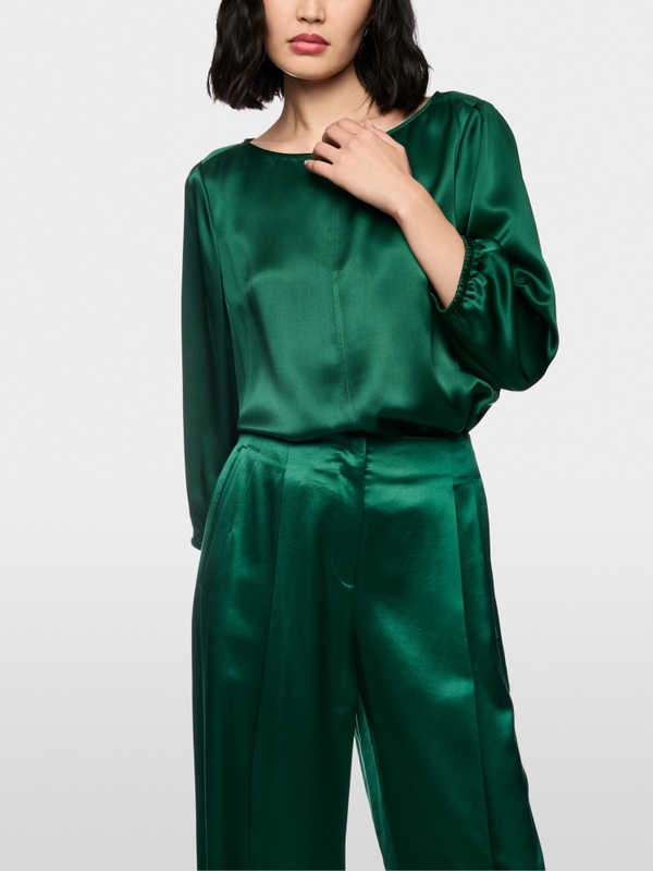 Lockere Seidenbluse