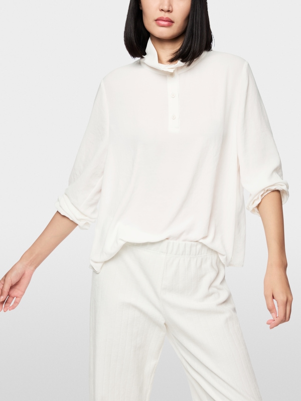 Flowing tunic blouse with collar