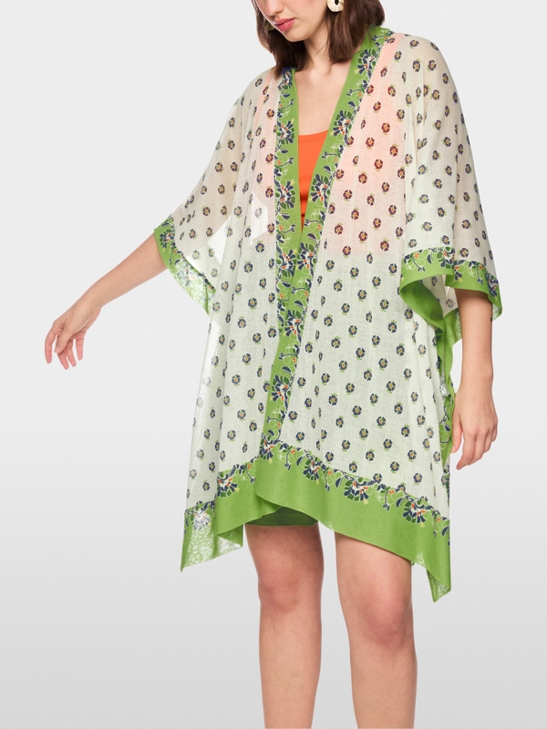‘Knitted in Germany’ printed cape