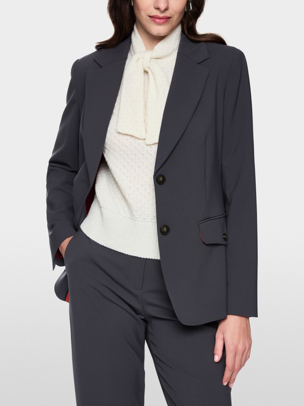Blazer cintré avec ourlet arrondi