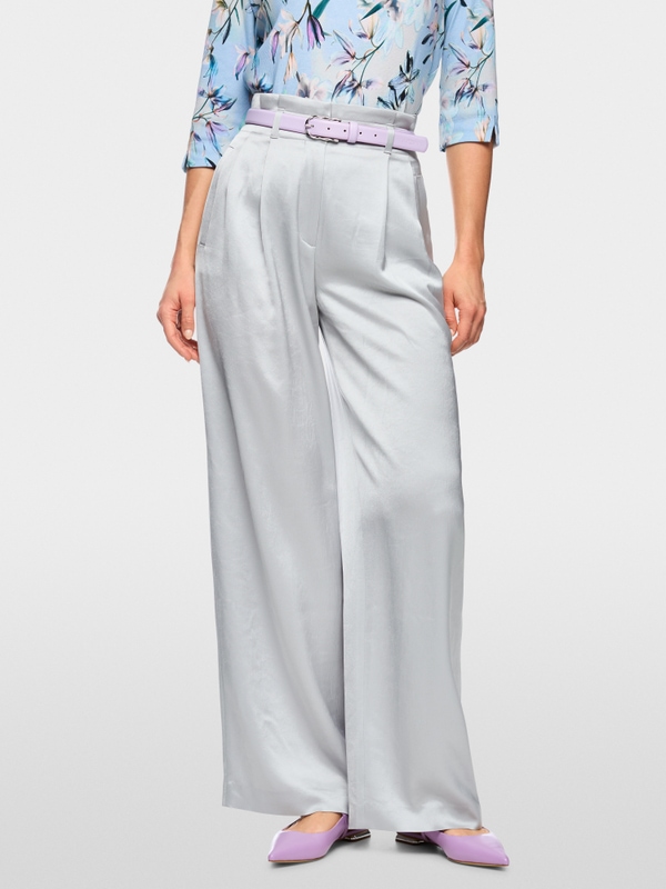 WICHTIA wide fit pleated trousers