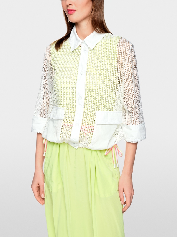 Veste blanche ajourée
