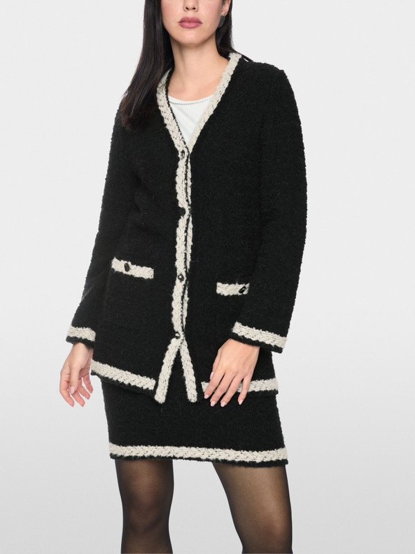 Cardigan bouclé tricoté en Allemagne