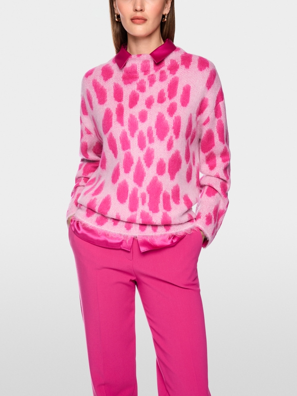 ‘Knitted in Germany’ elegant jumper
