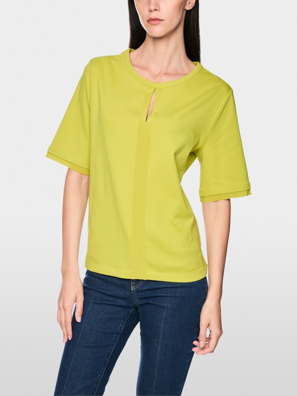 Elegant T-shirt